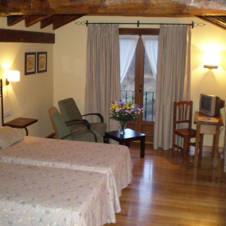 La Posada De Cucayo Dobres Εξωτερικό φωτογραφία