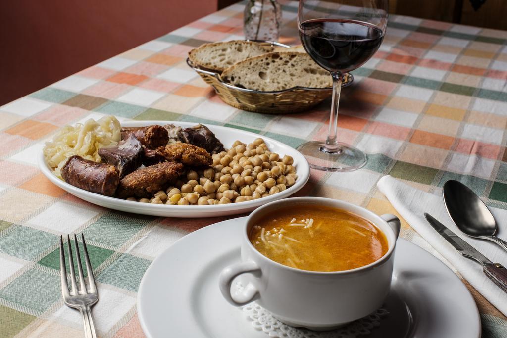 La Posada De Cucayo Dobres Εξωτερικό φωτογραφία