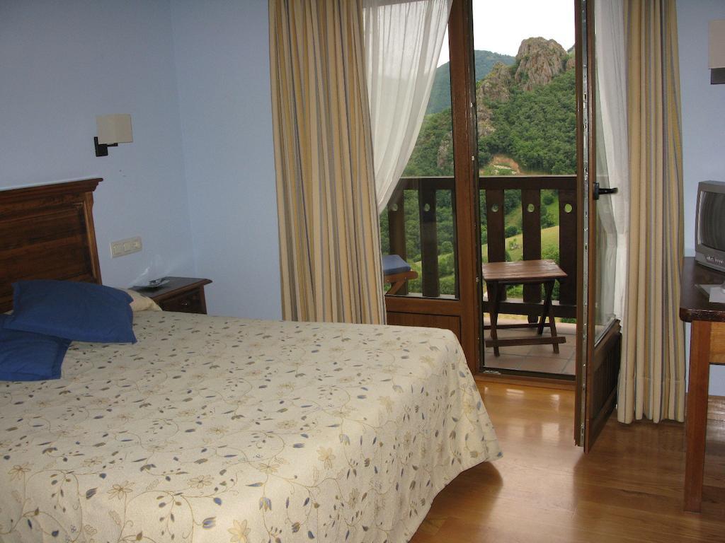 La Posada De Cucayo Dobres Δωμάτιο φωτογραφία